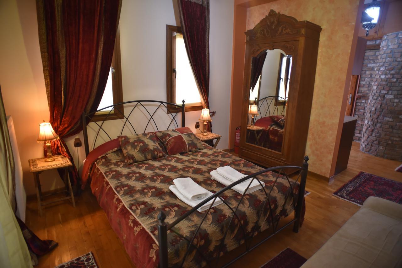 Santa Marina Guesthouse Káto Loutrákion Eksteriør billede