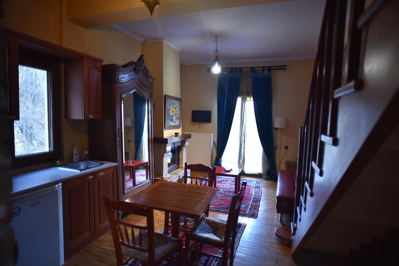 Santa Marina Guesthouse Káto Loutrákion Eksteriør billede
