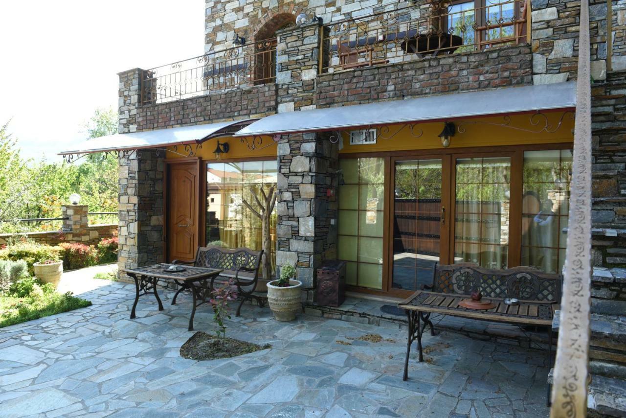 Santa Marina Guesthouse Káto Loutrákion Eksteriør billede