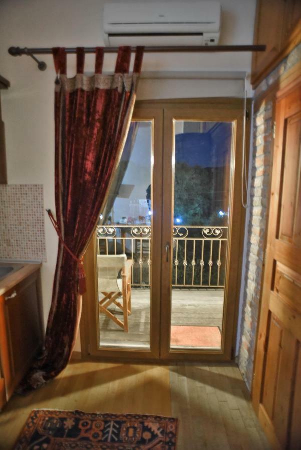 Santa Marina Guesthouse Káto Loutrákion Eksteriør billede
