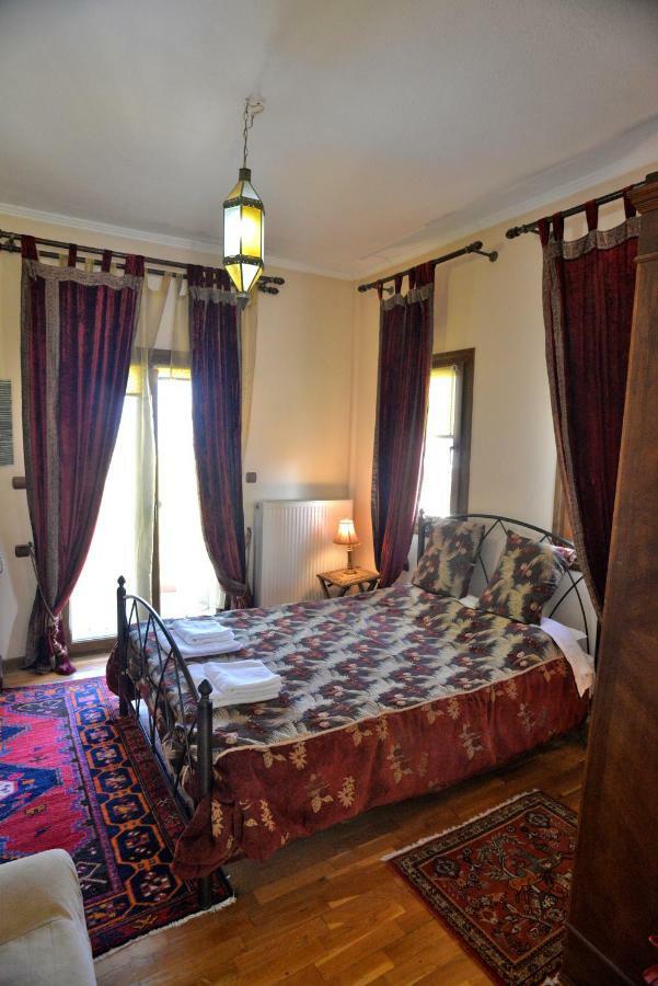 Santa Marina Guesthouse Káto Loutrákion Eksteriør billede