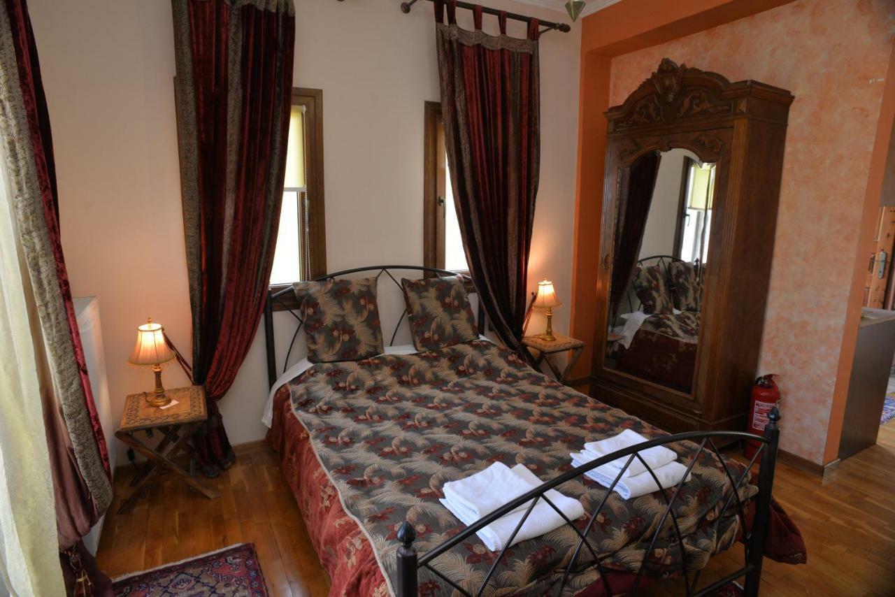 Santa Marina Guesthouse Káto Loutrákion Eksteriør billede